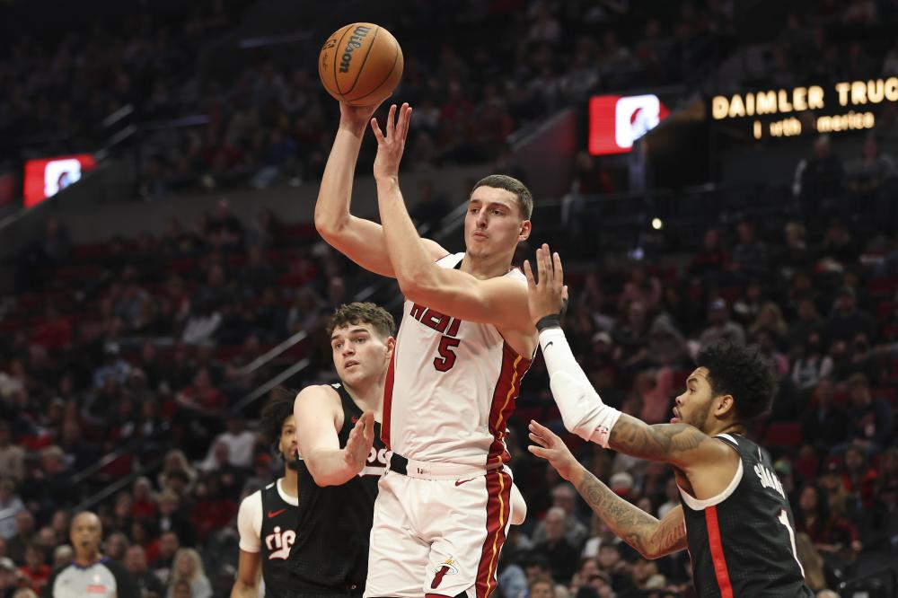 次因伤缺阵 次因伤缺阵