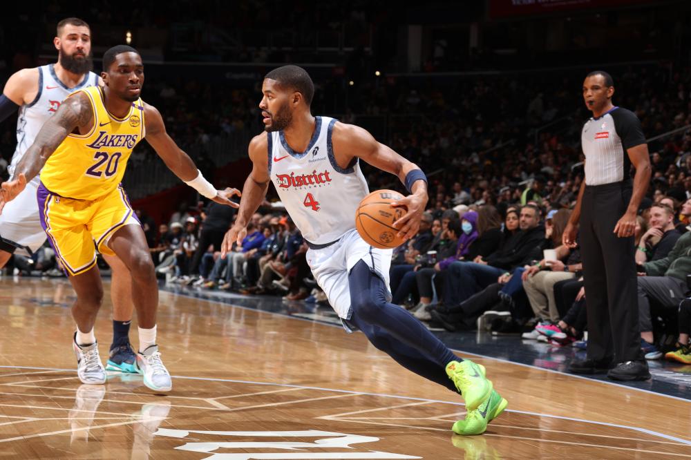 回外租前锋 回外租前锋